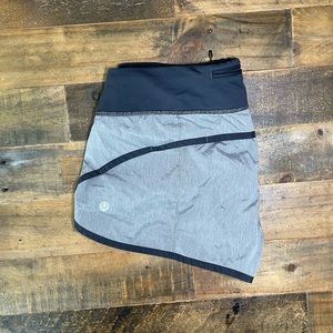 Lulu speed up shorts size 8 (low rise)